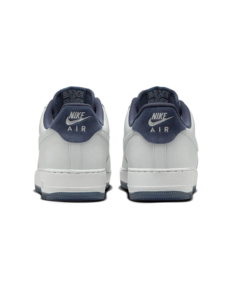 Tênis Nike Air Force 1 07 LV8