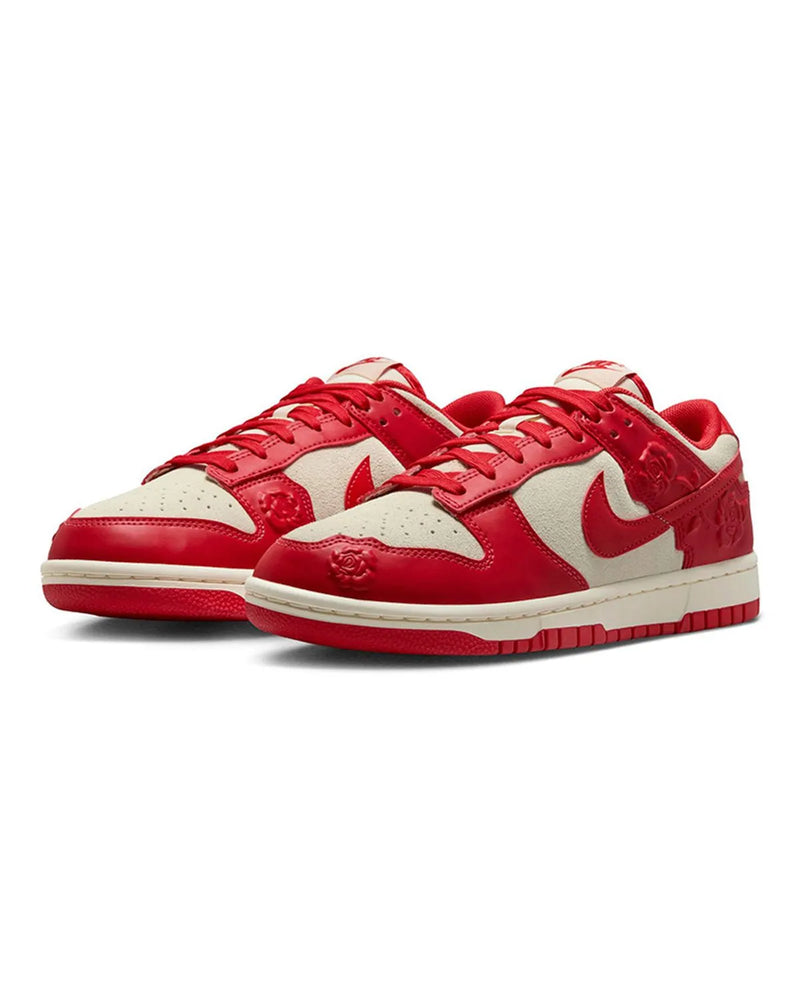 Tênis Nike Dunk Low couro