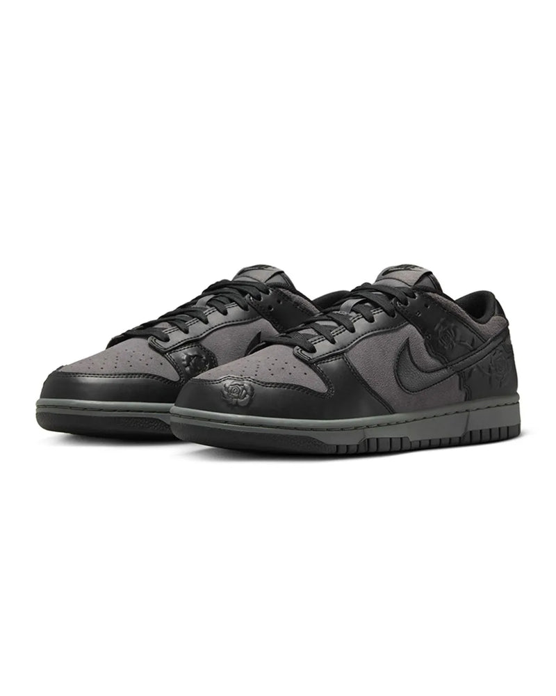 Tênis Nike Dunk Low couro