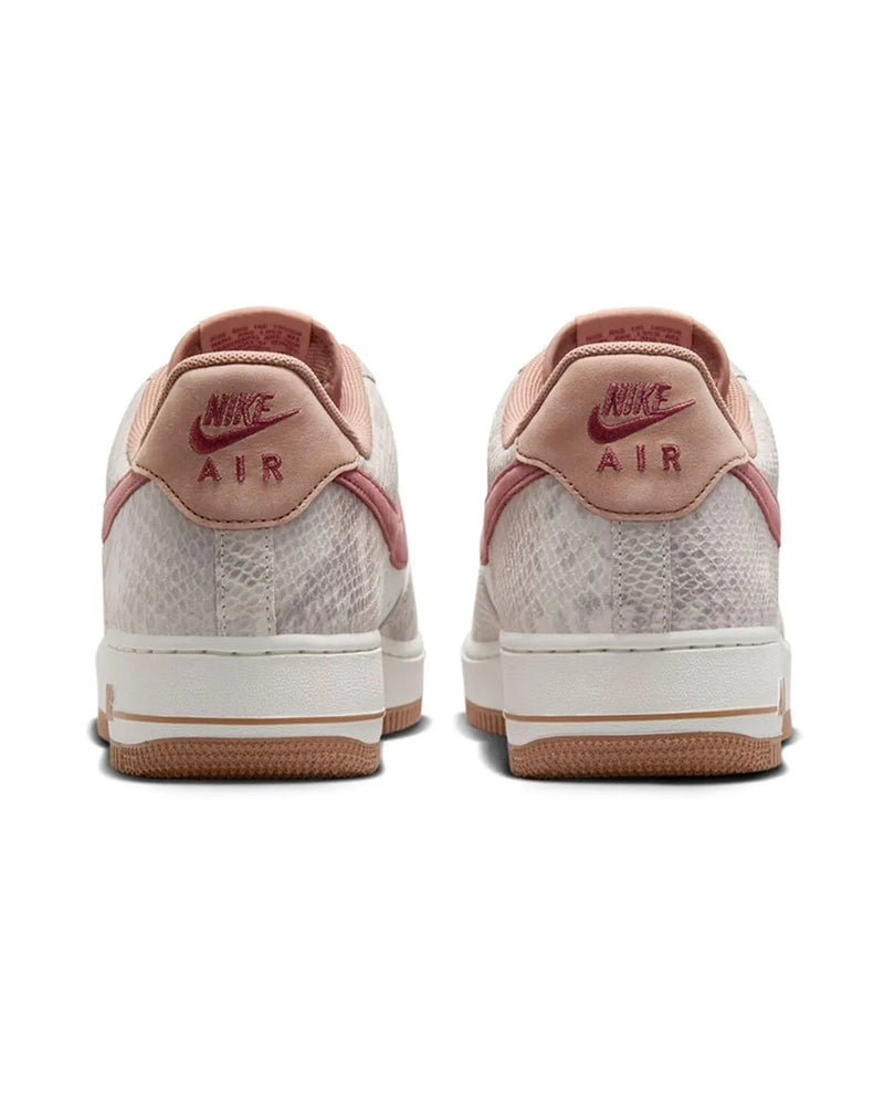 Tênis Nike Air Force 1 07 ROSA COBRA