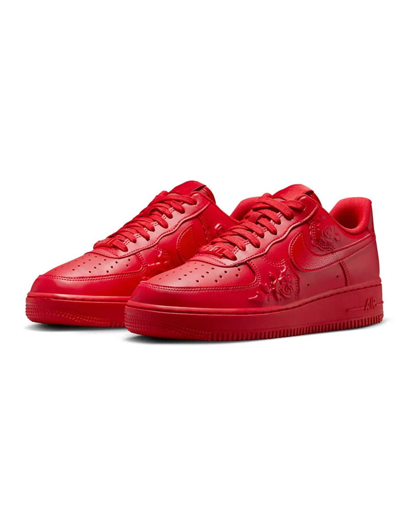 Tênis Nike Air Force 1 07