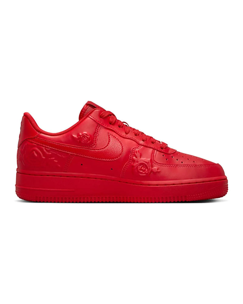 Tênis Nike Air Force 1 07