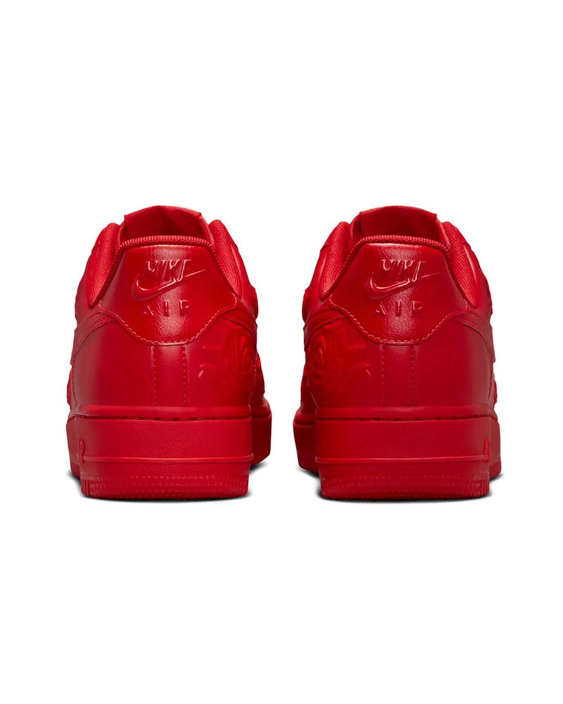 Tênis Nike Air Force 1 07